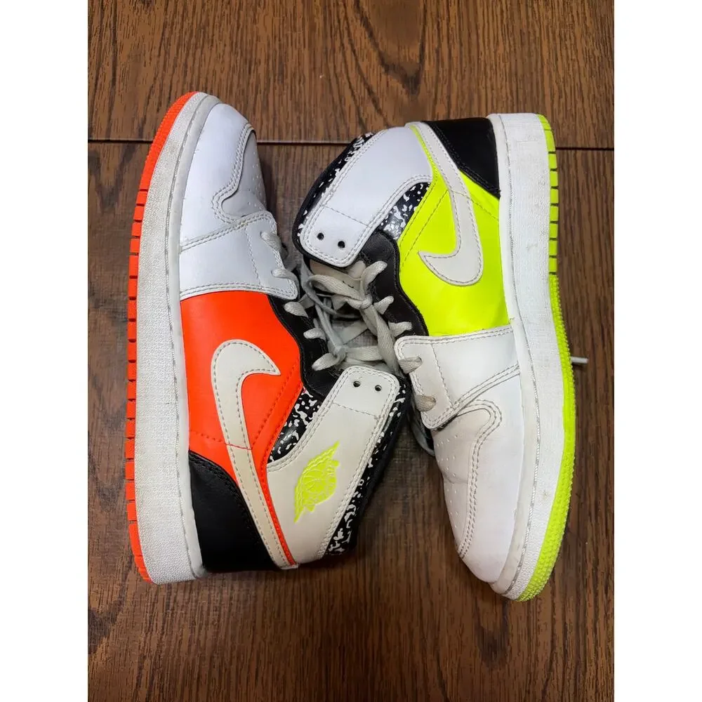 Nike Air Jordan 1 Mid GS Composition Notebook Volt and Orange Size 5Y - Picture 4 of 16